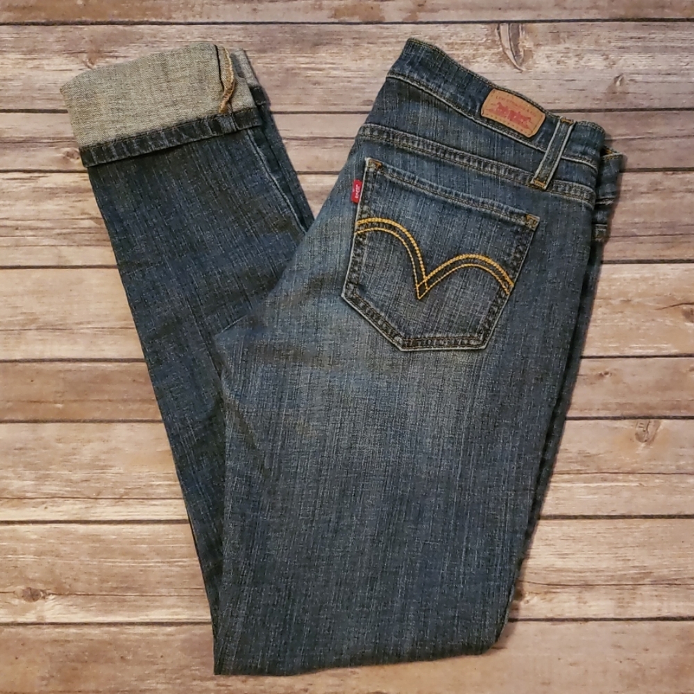 Levi's Too Superlow Jean's Womens Size 7